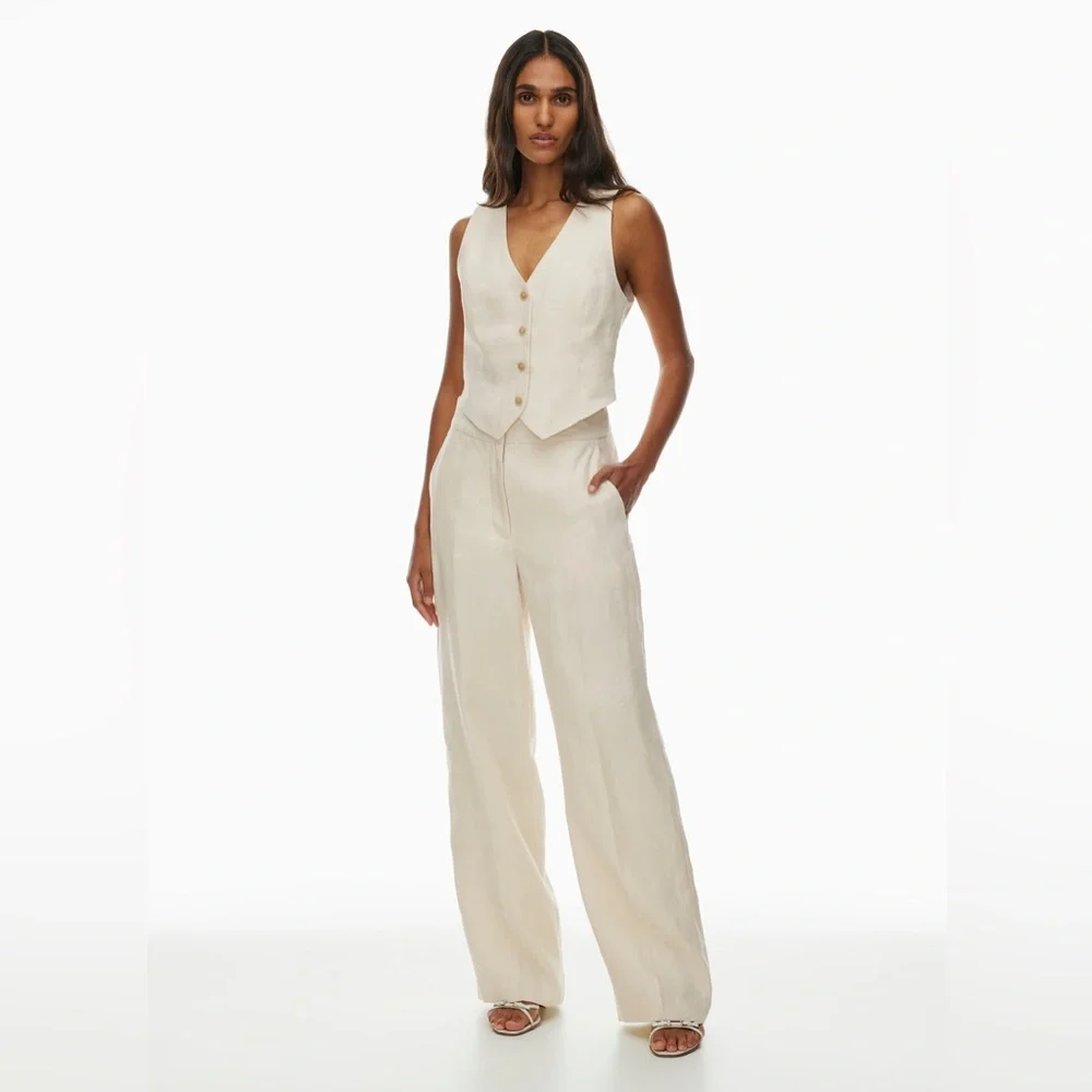 (NWT) Wilfred - Aritzia -The Limitless Pant in Linen - Color: Birch - Picture 1 of 16